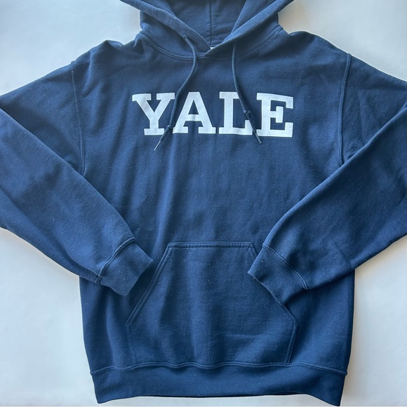 Yale Sweatshirt Hoodie - Picture 2 of 2